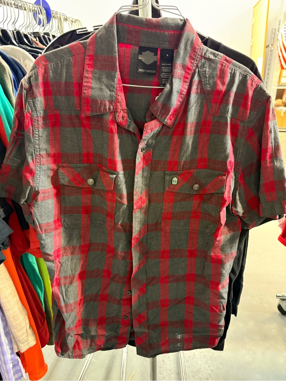 Red & Gray Plaid Harley Davidson Short-Sleeve Shirt - Men